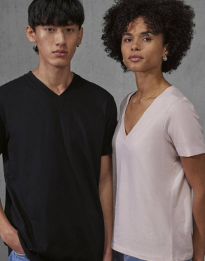 #E150 V T-shirt, vit – B&C (3)
