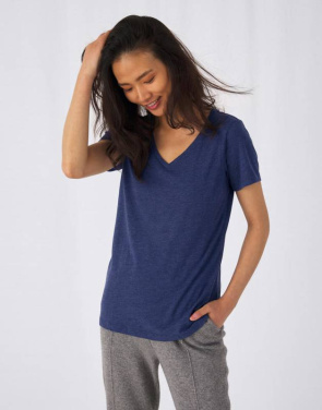 V Triblend/dam-T-shirt, vit – B&C (2)