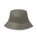 Hatt Madelyn, Kaki