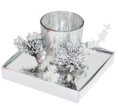 Silverfärgat glasljus