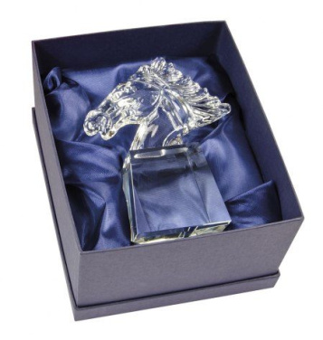 Prispokal med hästhuvud och bas mm 80 × 80 × 75, produktbild (3)