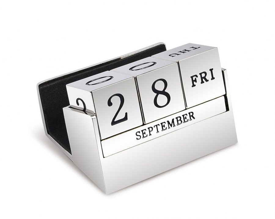 Skrivbordskalender i standardlåda, produktbild (1)