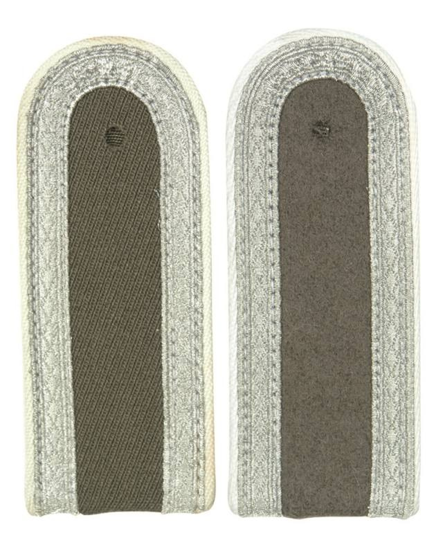 NVA axelbrädor Uffz.pasp.vit – Mil-Tec (1)