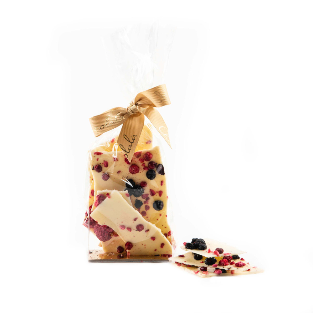 Vita chokladbitar med bär, produktbild